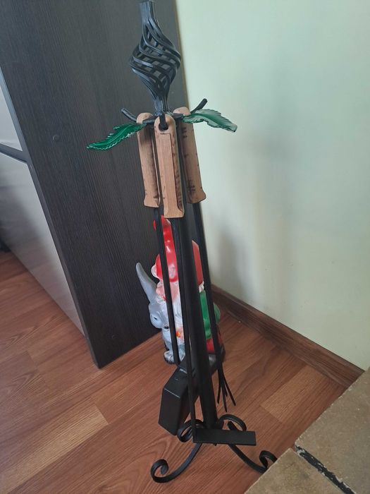 Аксесуар для каміну