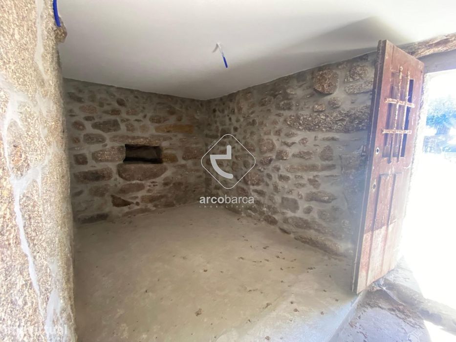 Moradia T4 - Paçô - Arcos de Valdevez