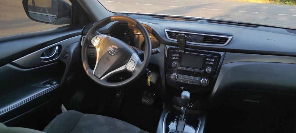 Продам Nissan Rogue, 2015