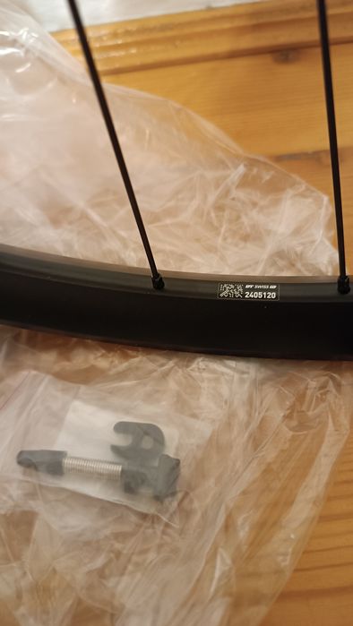 DT Swiss HX 1700 Spline hybrid LS 29 koło tył 12x148 MS microspiline