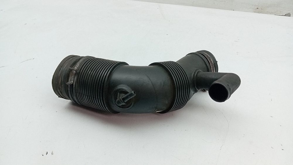 Tubo do intercooler AUDI A1 Sportback (8XA, 8XF)