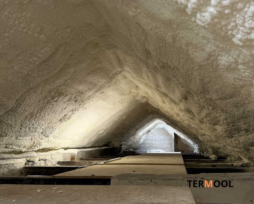Ocieplanie Wełna Mineralna, Celuloza, Piana PUR - Naprawa szkód po KUNACH, Docieplanie poddaszy bez demontażu zabudowy, Termoizolacja - Cała Polska