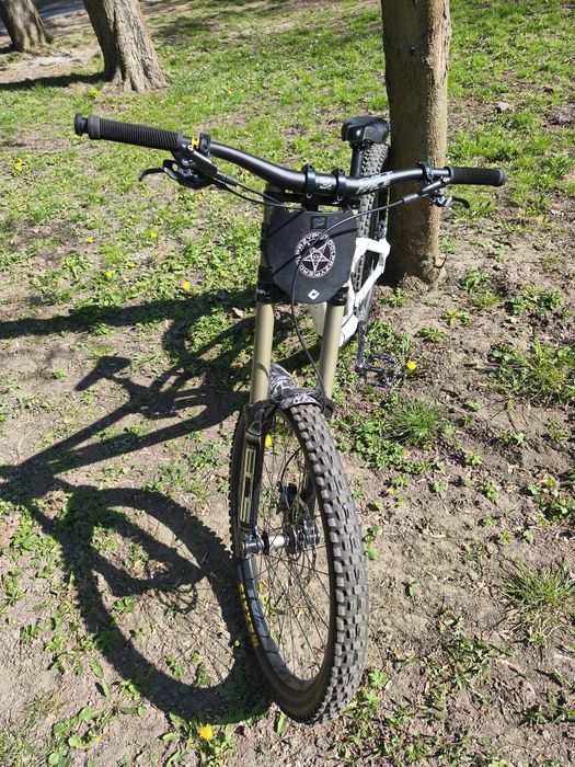 Sprzedam Norco Aurum 2017 (carbon, custom, oklejony folią PPF)