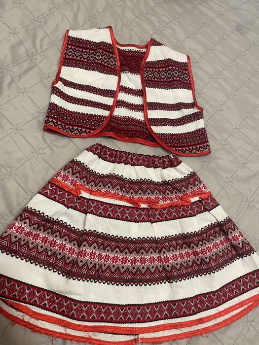 Вишитий костюм дитячий