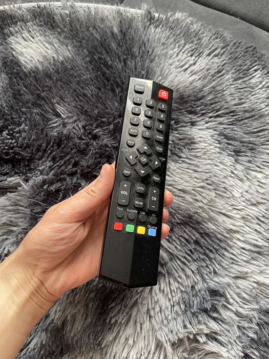 Pilot dla TCL telewizor z dostępem do kanałów