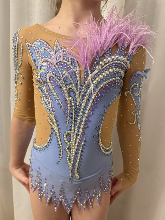 Strój startowy gimnastyczny