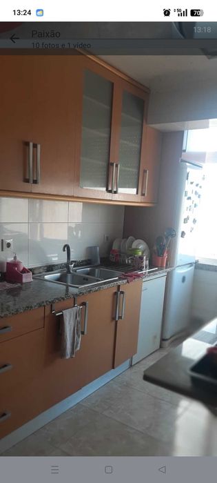 Alugo quarto na Venda Nova Amadora