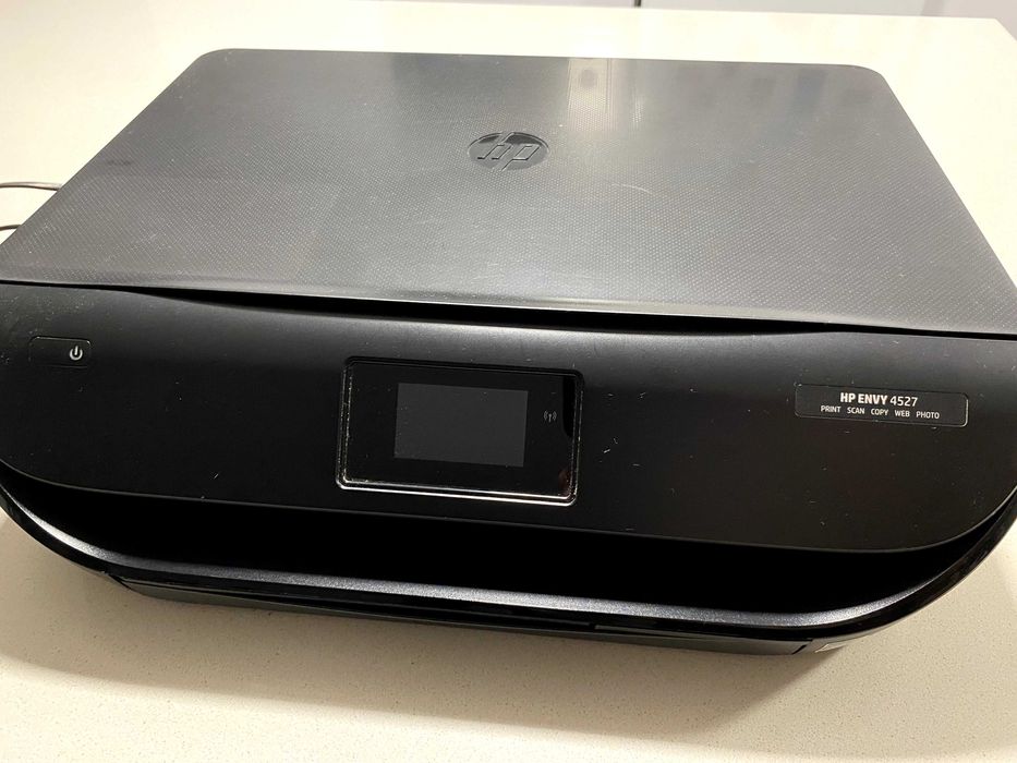 Impressora HP Envy 4527 impecável