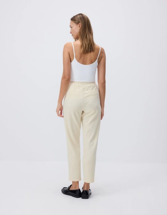 Nowy garnitur damski Reserved XS