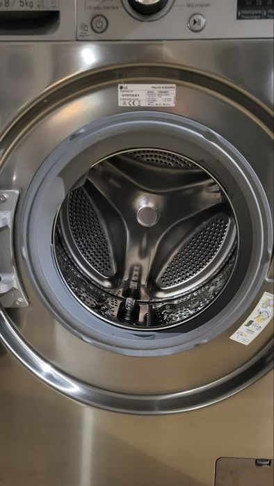 Pralko-suszarka LG
