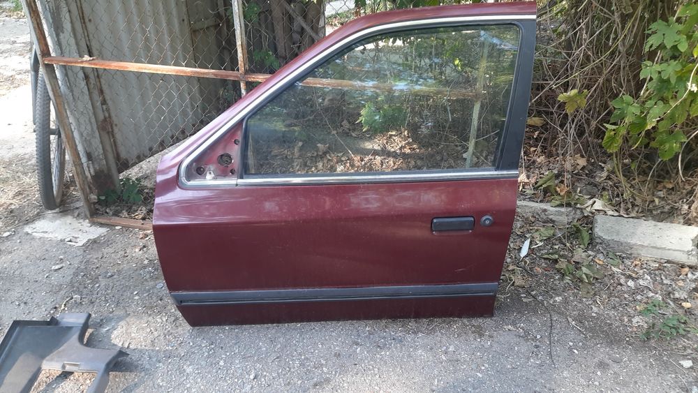 Двери в сборе Ford scorpio