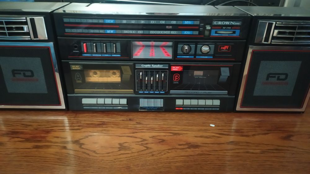 CROWN Japan магнітофон