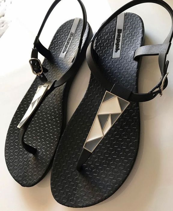 Sandálias marca beppi