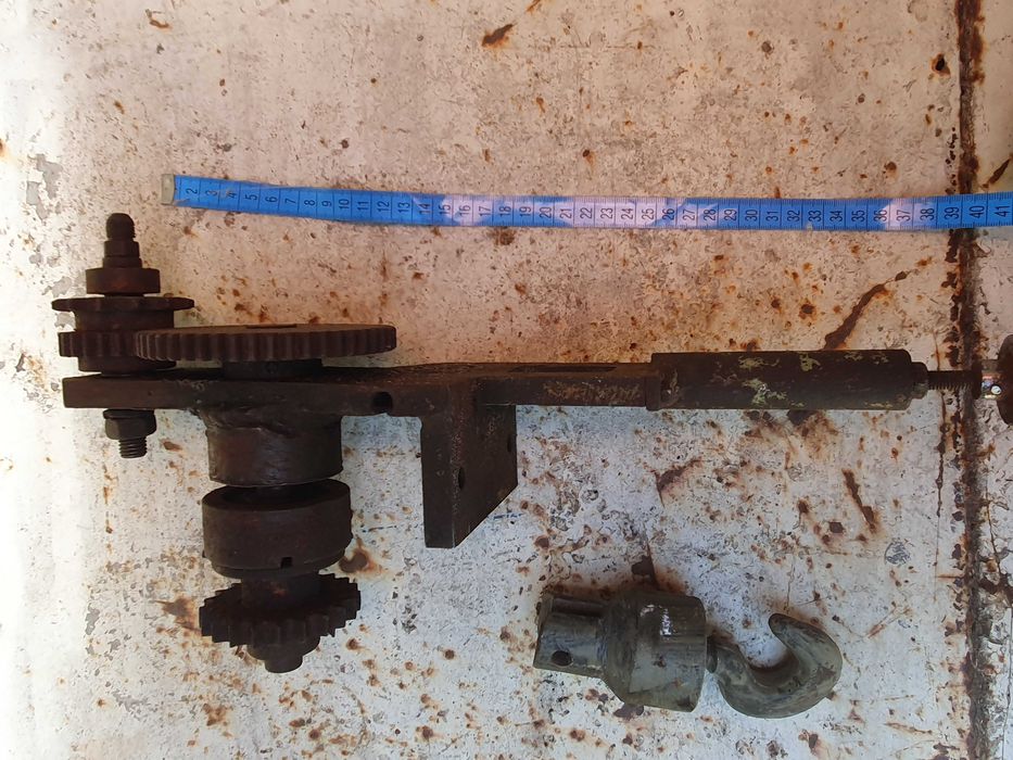 Таль, лебедка цепная с крюком