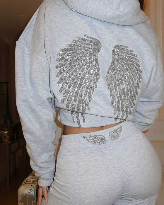 Жіночий костюм з принтом в сірому кольорі люкс фліс