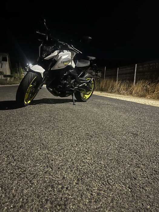 CF MOTO 650 NK 4000 km