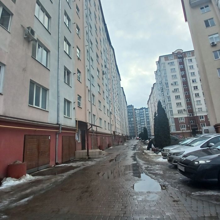 Під ПРОГРАМИ ,Продаж 1кім квартири, Пасічна