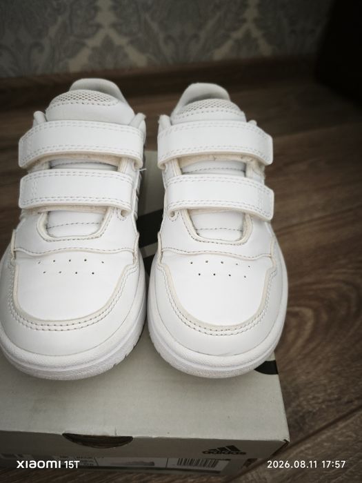 Кеди дитячі adidas hoops 28,5