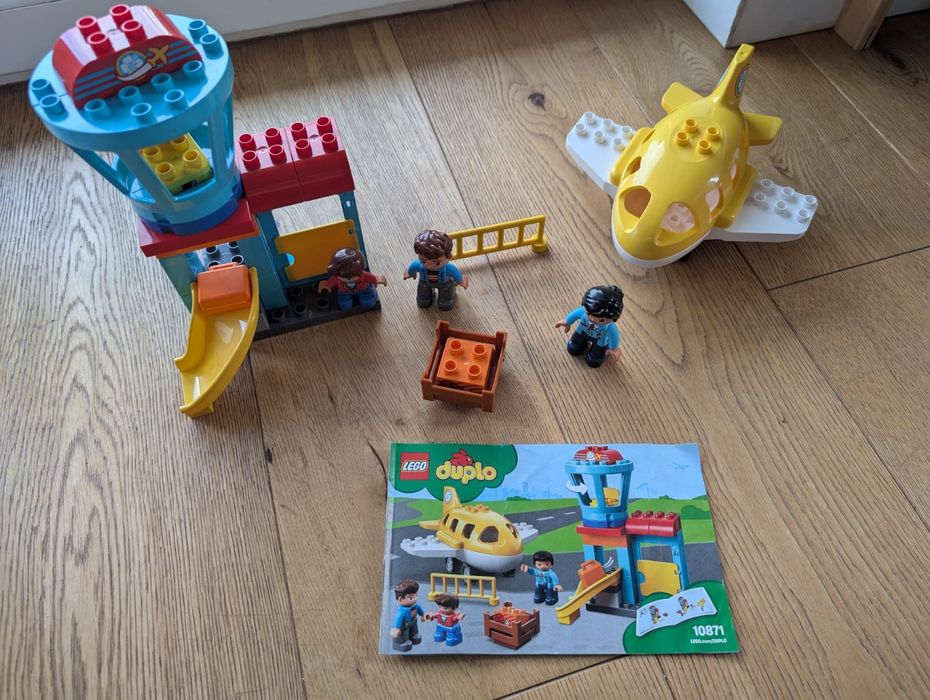 Lego Duplo Lotnisko 10871