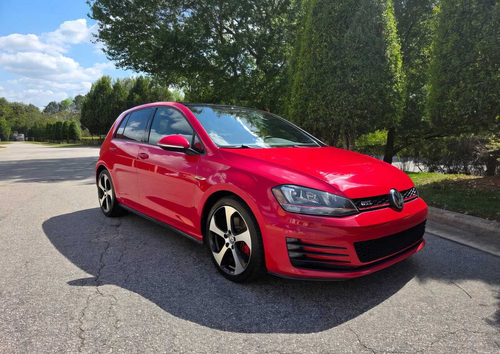 Volkswagen Golf GTI SE      2015