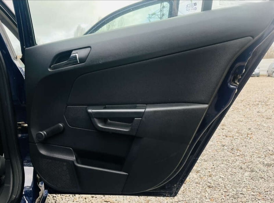 Продам авто Opel Astra H