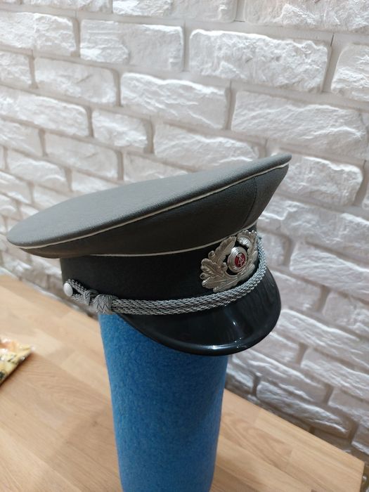 Nowa oryginalna czapka oficerska NVA Niemcy NRD