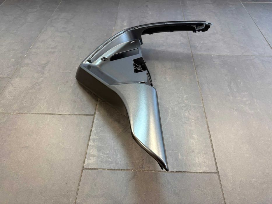 Boczna Owiewka Osłona Prawa Yamaha Tricity 300 2019-24  [6025]