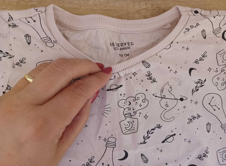 Różowa bluzeczka T-shirt Reserved