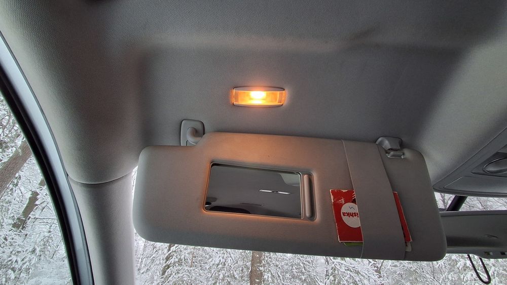 Продам wv  Touran 2.0 TDI  2011 року .