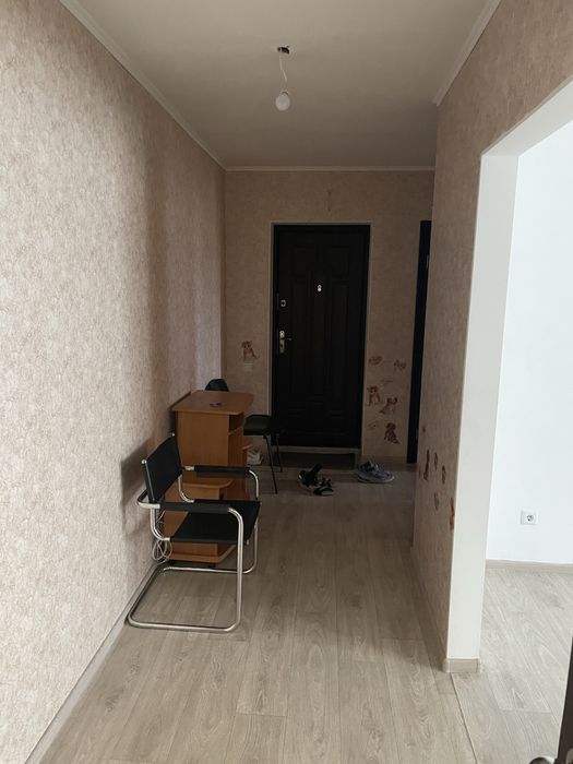 Продам 2-х кімнатну квартиру у новому домі