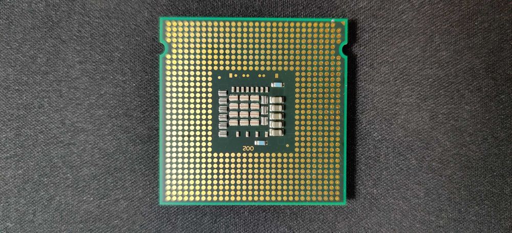 CPU Intel Core 2 DUO - E8400 - 3.00GHZ64740461073409121