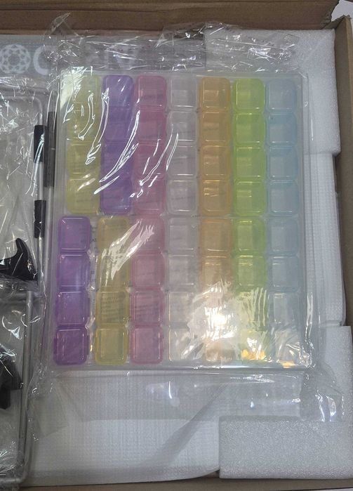 Светодиодная доска ARTDOT формата А4 для алмазной мозаики