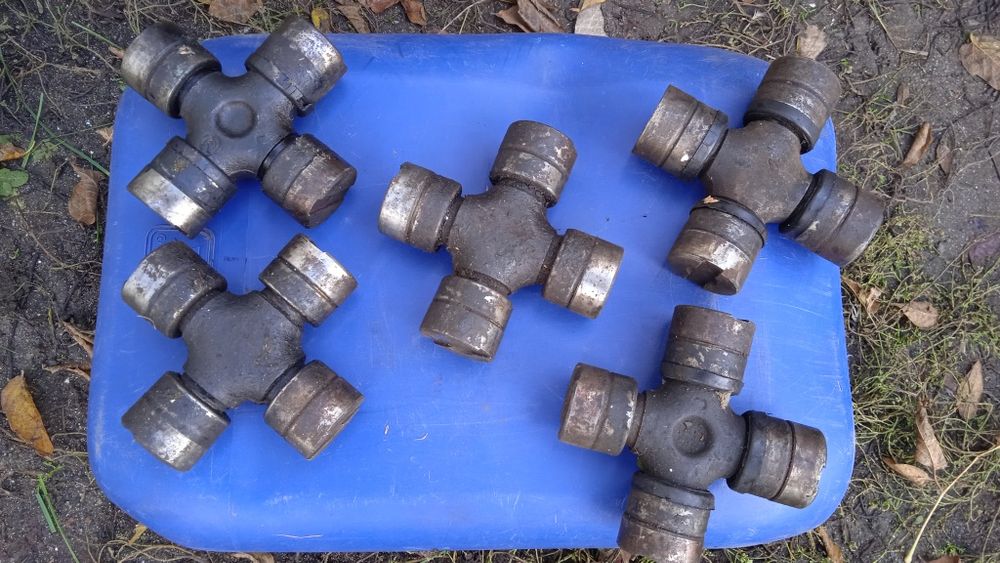 Хрестовина карданного валу ЗІЛ (ціна договірна)