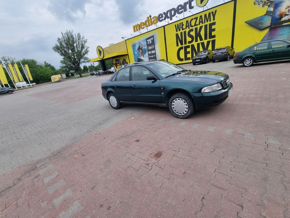 Audi a4 b5 1.8  Polecam