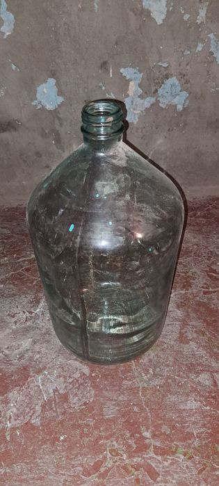 Продам бутиля 20л