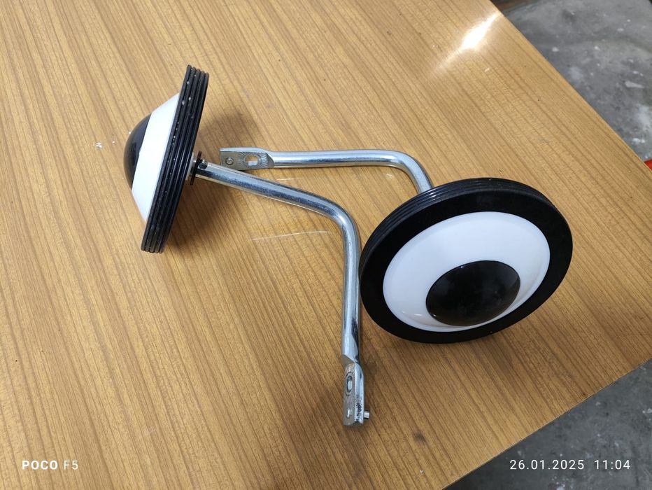 Rower dziecięcy Btwin 500 Dark Hero 16 cali