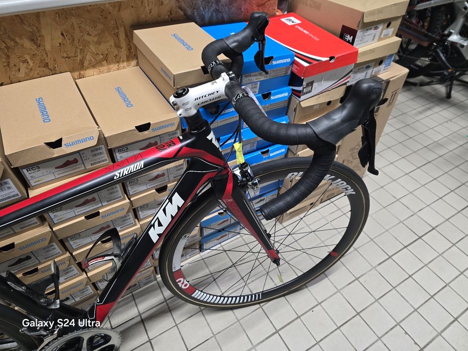 Ktm carbono dura ace 11x2v rodas carbono