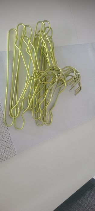 Wieszaki aluminiowe dziecięce 24szt