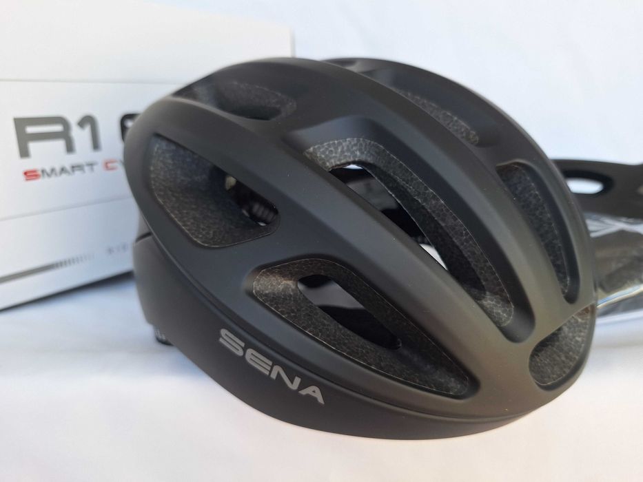 Kask rowerowy Sena Smart Cycling Helmet R1 Evo Black M 55-59 Interkom