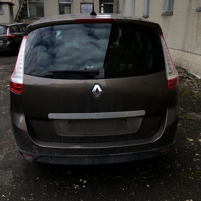 Дверка передня задня ліва права Renault Scenic 3 Grand колір TECNB