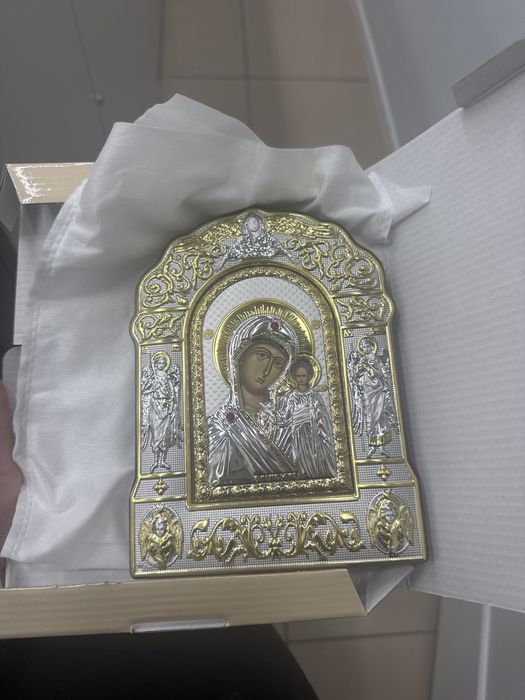 Ікона Казанська Божа Матір