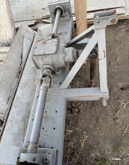 Продам грунтофрезу до трактора