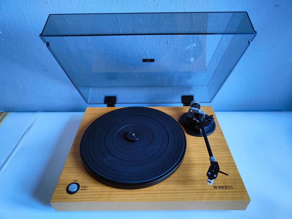 Roberts RT-100 gramofon USB z przedwzmacniaczem