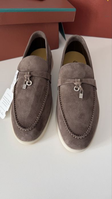 Ловери Loro Piana 37 лоро туфлі кеди