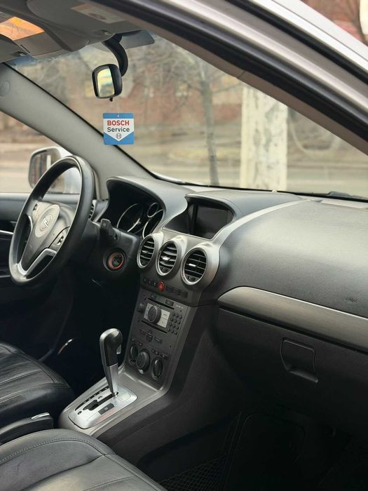 Opel Antara 2 л дизель