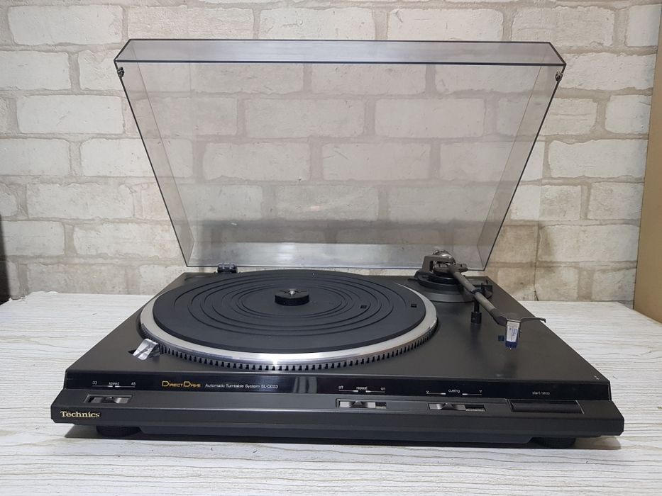 Вініловий програвач/виниловый проигрыватель Technics SL DD33 б/у