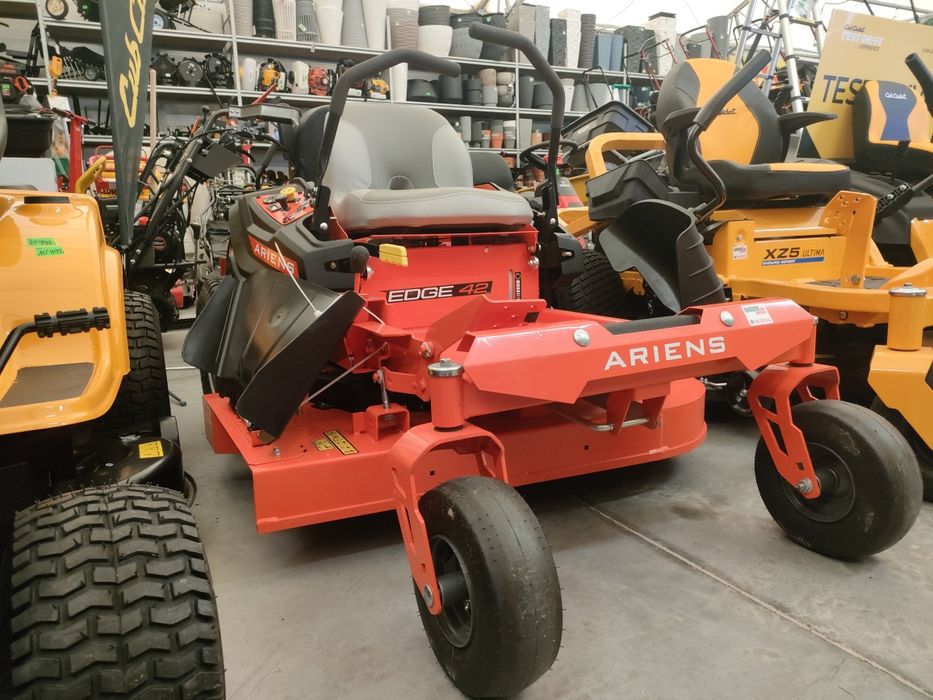 traktor Kosiarka zero-skręt Ariens Edge 42" dostępny od ręki