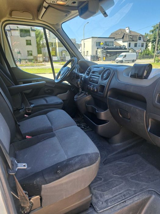 Renault Master 2,3 150km