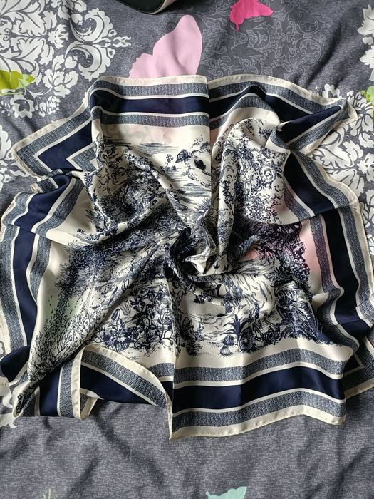 Apaszka satynowa chusta chustka na szyję do torebki na głowę kucyk