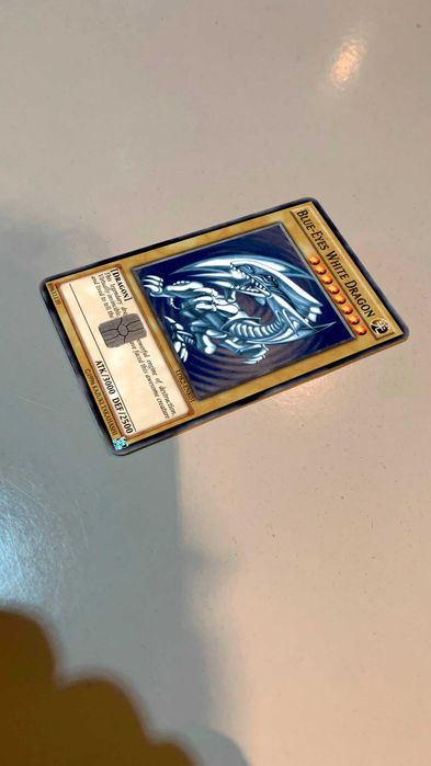 Blue Eyes White Dragon - Yu-Gi-Oh - Credit Card Skin